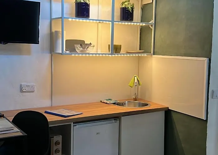 Phi Bormla Apart Otel